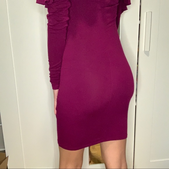 Forever 21 Cut Out Shoulder Ruffle Bodycon Dress - Picture 8 of 15